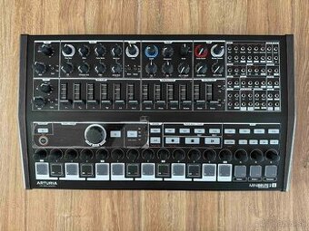 Arturia MiniBrute 2S Noir