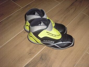 Bežkárske topánky HARTJES  -na  SNS viazanie.  Dĺžka vnútorn