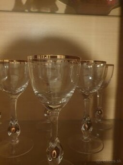 Predám pohare Zuzana zlate