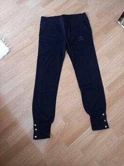 damske tepláky adidas,patent