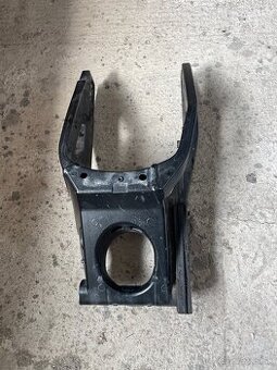 Zadná kyvná vidlica GSX-R 1000 K7 K8