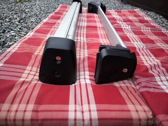 Predám originál priečne držiaky Mercedes Benz E classe.