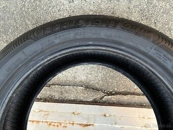 Predám letné Goodyear EfficientGrip Performance 205/55 R17