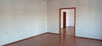 Dvojkancelária s parkovaním, 1.poschodie, 75m2,M.R.Štefánika