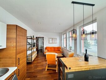 Štýlový investičný 2 izbák s balkónom a parkovací…