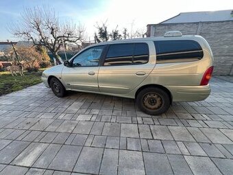 Predám Renault Mégane 1.6 benzín, r.v. 1999