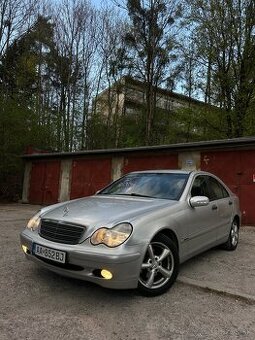 Mercedes-Benz C200 Diesel (W203)