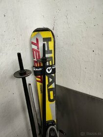 Predám/vymením lyže s palicami, lyžiarkami a helmou