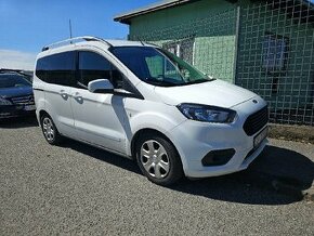 Ford Tourneo Courier 1.5Tdci