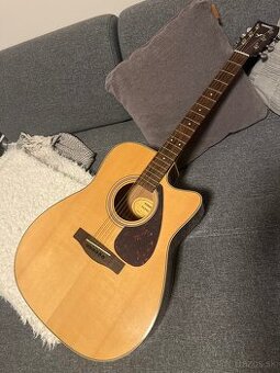 Yamaha FX 370 C Natural Elektroakustická gitara Dreadnought