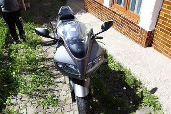 SUZUKI SV650S