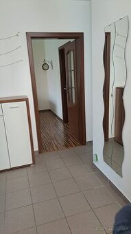 Prenájom 3 izbového bytu Vlčince