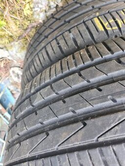 235/55R17 letne Hankook