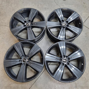 AUDI hliníkové disky 5x112 R20 8J ET28