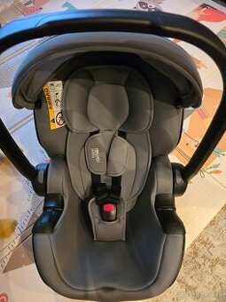 Britax Romer Baby Safe 5Z2 (vajicko)
