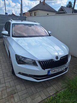 Škoda Superb DSG 4x4 STYLE FULL