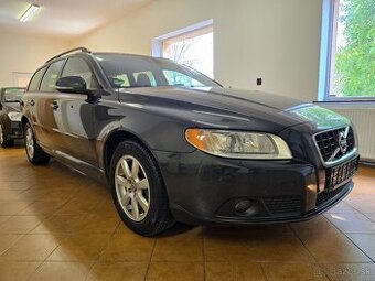 Volvo V70 2,0D4 120kW 5-tivalec 134000km