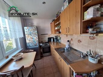 Trojizbový byt na prenájom v centre mesta Prievidza