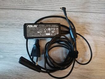 Napájací adaptér Asus 19V 2.1A