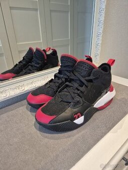 Tenisky jordan