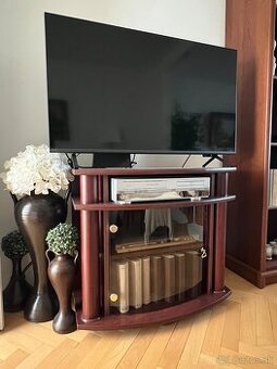 TV stolík (samostatne alebo s knižnicou)