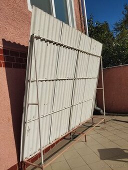 Strecha na prístrešok