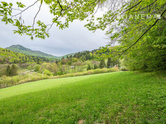 IBA U NÁS Pozemok na stavbu chaty s výhľadom nad Belušou