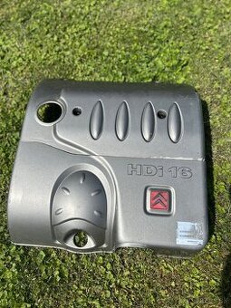 Peugeot Citroën kryt motora 2.2 HDI 98kw