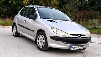 Peugeot 206 1.1 benzín