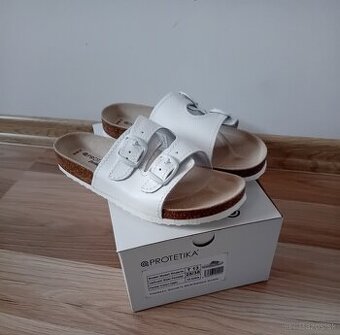 Ortopedické šľapky Protetika
