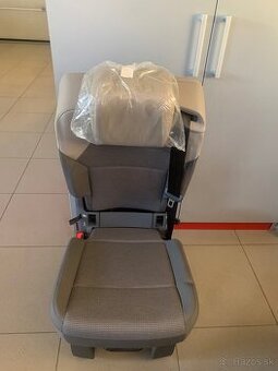 NOVÉ Prostřední sedadlo VW Multivan T7 v Top Stavu