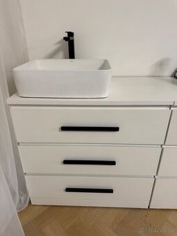 Skrinka pod umývadlo
