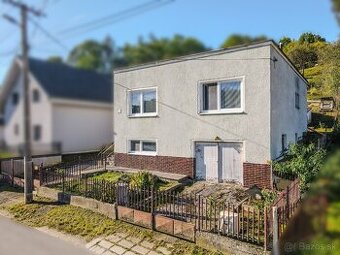 RODINNÝ DOM V PRUSKOM ZA CENU BYTU S VEĽKÝM POTENCIÁLOM