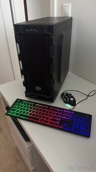 PC AMD FX-8320, HD 7950 3GB, 12GB RAM - aj s príslušenstvom