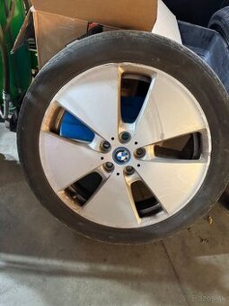 Kolesa BMW I3 I3S