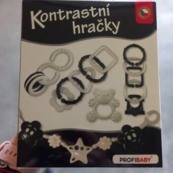 Kontrastné hračky
