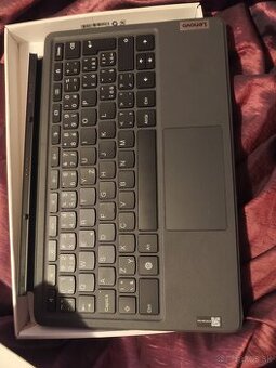 predam novu klavesnicu bezdrotovu  lenovo