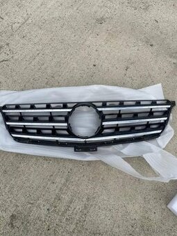 Mercedes-Benz ML 2013 predná maska