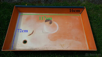 Plastová záchytná vaňa