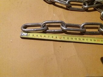 Predám nerezovú reťaz: 65x8 -1M-9-eur.