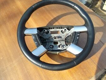 KOŽENÝ VOLANT FORD FOCUS