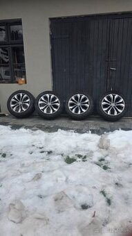 Elektróny R17 originál s pneu