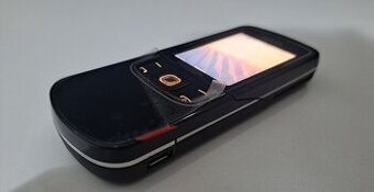 Nokia 8600 Luna