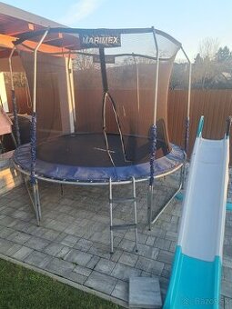 Trampolina