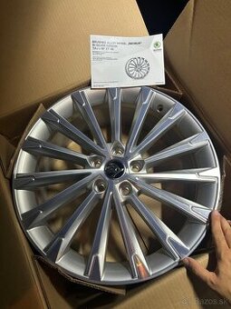 SKODA OCTAVIA 5x112 R19 BECRUX elektrony s 225/40 R19