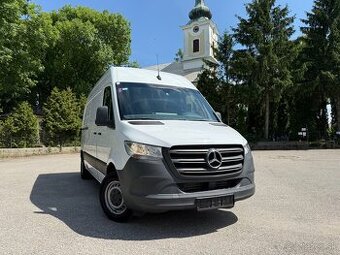 Mercedes-Benz Sprinter 211