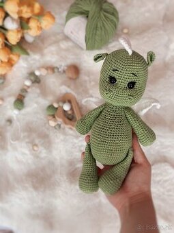 Predám háčkovaného dráčika (amigurumi)