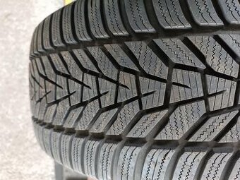 265/45R21