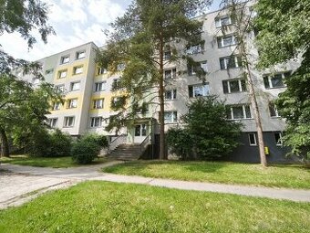 Predaj štvorizbový byt s balkónom pri parku