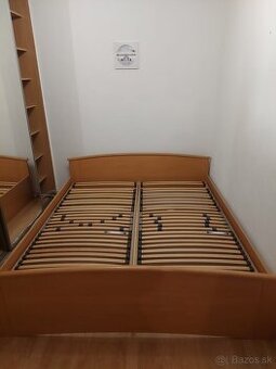 Rošty na posteľ